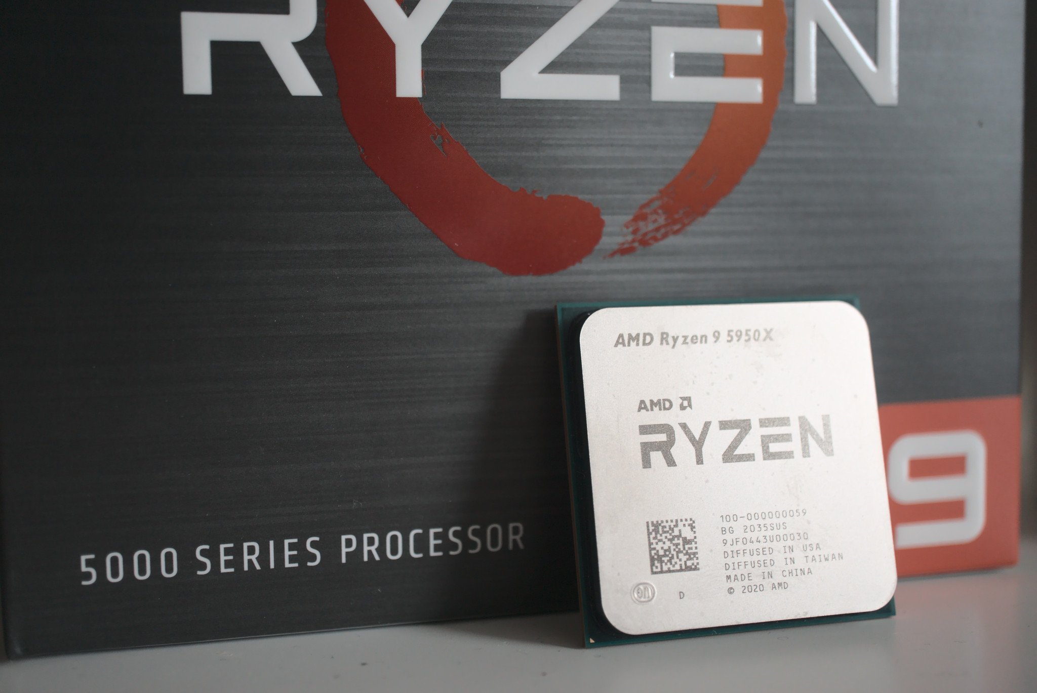 Los nuevos procesadores AMD Ryzen 9 5900XT y Ryzen 7 5800XT debutan el 31 de julio junto con la nueva generación, los Ryzen 9000.